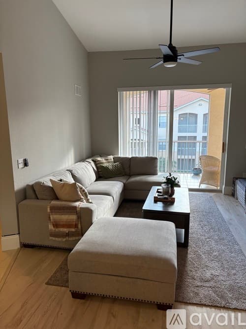 Fort Myers Condo: 9015 Colby Drive