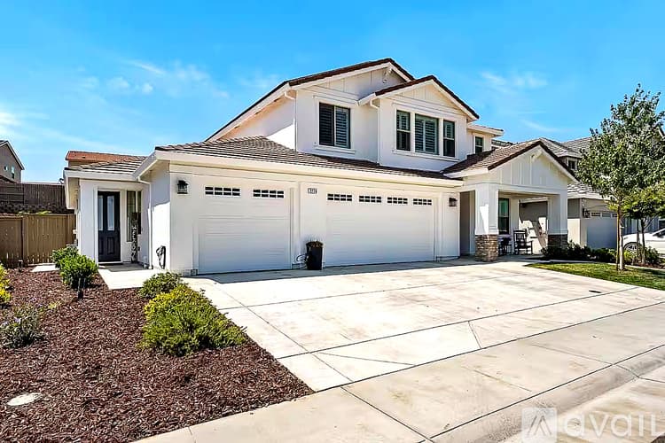 Rocklin House: 2276 Ranch View Dr