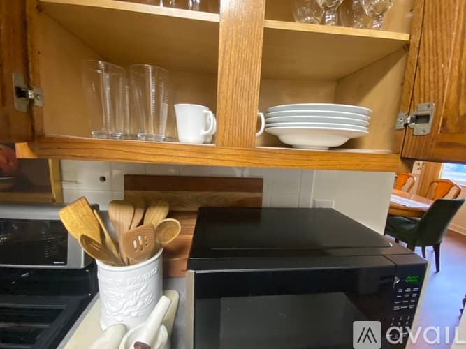 Clayton House: 104 Duba Court