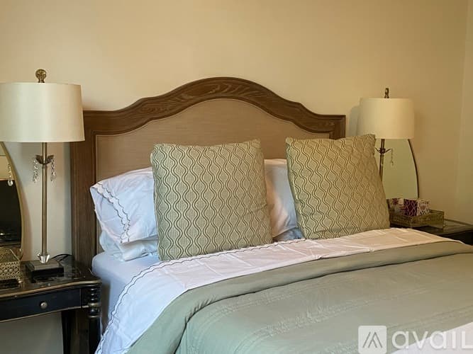 Clayton House: 104 Duba Court