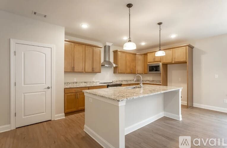 Ooltewah House: 7019 Mercedes Ln