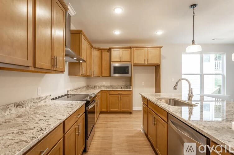 Ooltewah House: 7019 Mercedes Ln