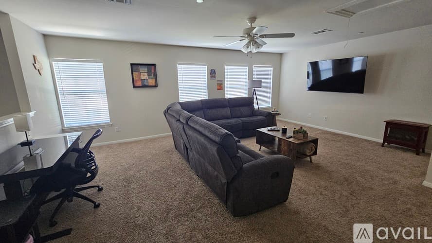 Cedar Park Townhome: 1900 Little Elm Trail