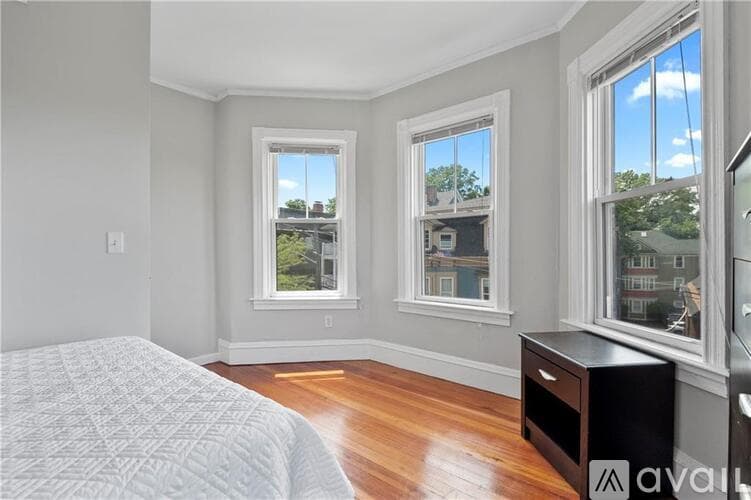 Providence Apartment: 173 Prospect St