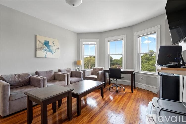 Providence Apartment: 173 Prospect St