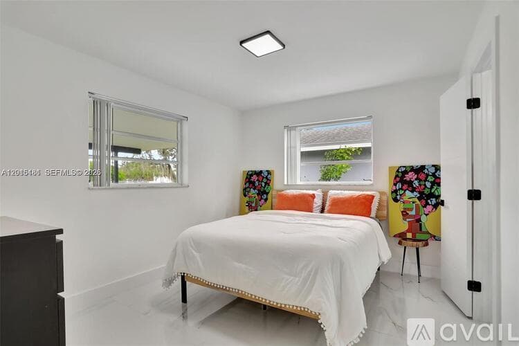 Pompano Beach House: 1220 NE 8th St