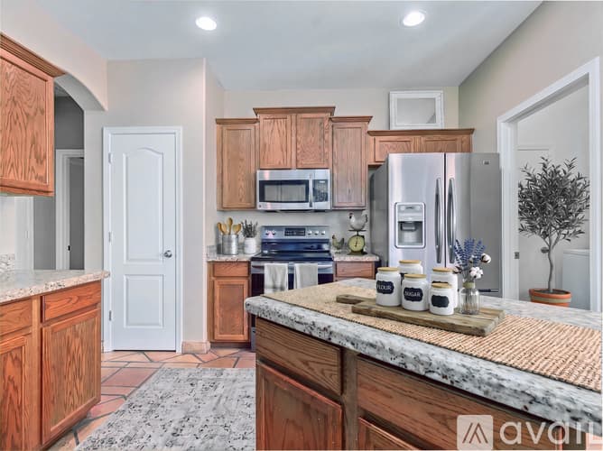 Tolleson House: 10213 W Cordes Rd