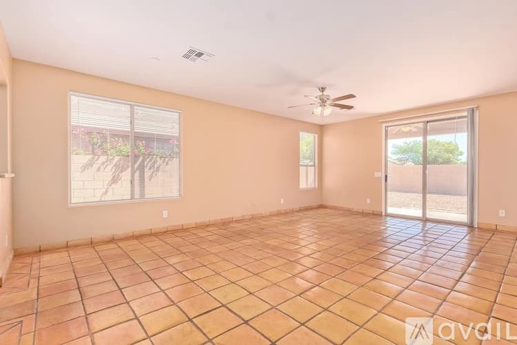 Tolleson House: 10213 W Cordes Rd