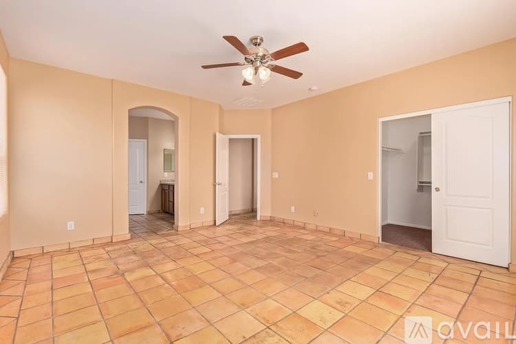 Tolleson House: 10213 W Cordes Rd