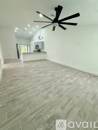 Lehigh Acres House: 4753 26th St SW