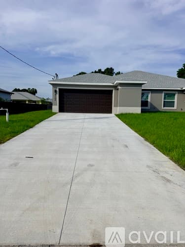 Lehigh Acres House: 4753 26th St SW
