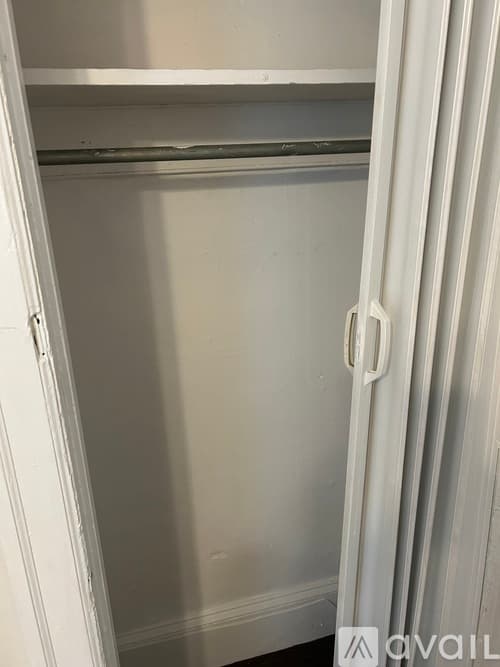 Philadelphia Apartment: 5447 Sansom St