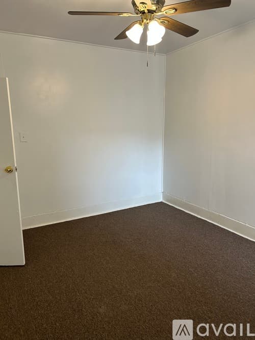 Philadelphia Apartment: 5447 Sansom St