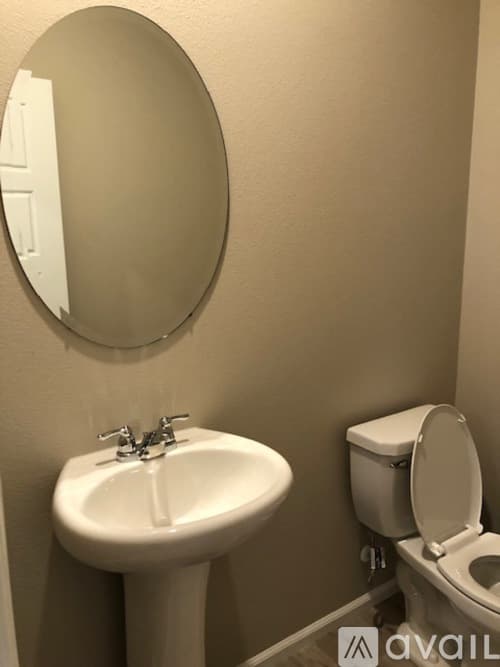 Black Diamond House: 23281 Southeast Fir Street
