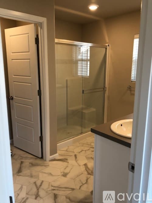 Black Diamond House: 23281 Southeast Fir Street