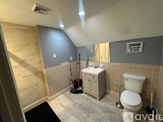 Boston Apartment: 88 Bernard St