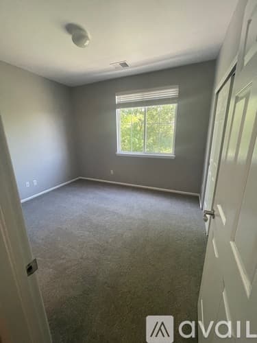 Northglenn House: 11262 Osage Circle