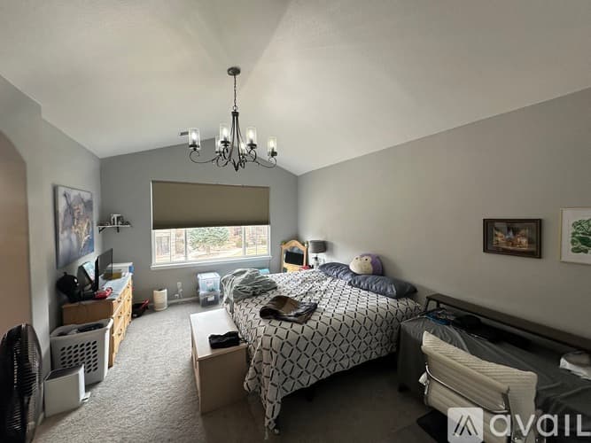 Northglenn House: 11262 Osage Circle