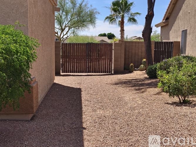 Mesa House: 2348 N Malachite