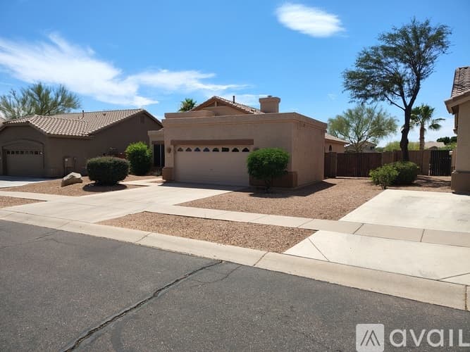 Mesa House: 2348 N Malachite