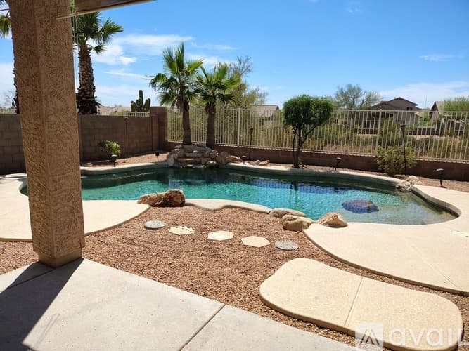 Mesa House: 2348 N Malachite