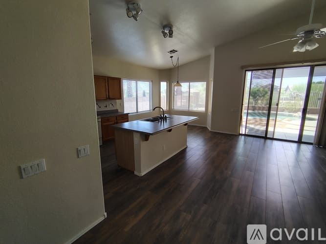 Mesa House: 2348 N Malachite