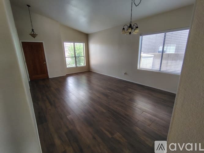 Mesa House: 2348 N Malachite