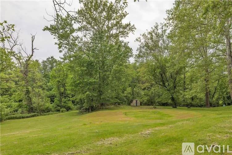 Irwin House: 9830 Don Dr