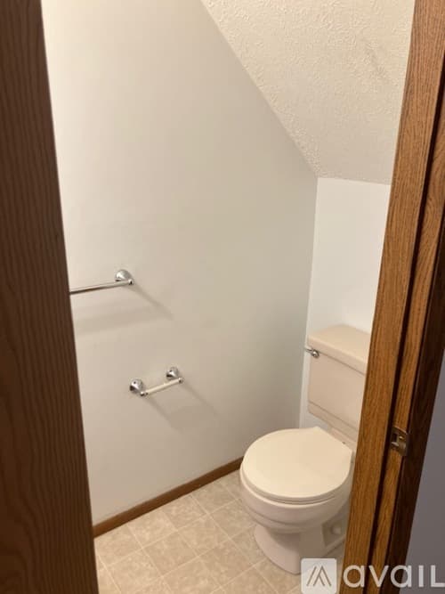 Butler Apartment: 102 Ableview Dr Unit 11