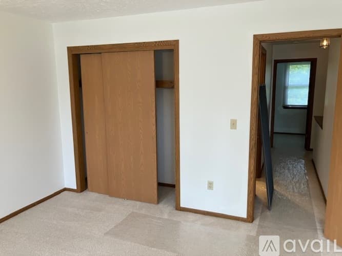 Butler Apartment: 102 Ableview Dr Unit 11