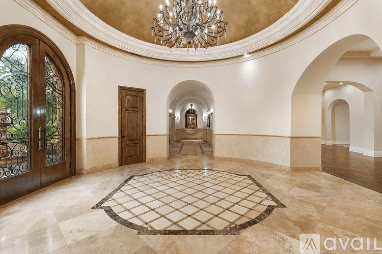 Paradise Valley House: 6770 E Bluebird Ln