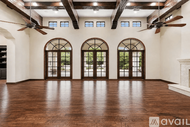 Paradise Valley House: 6770 E Bluebird Ln