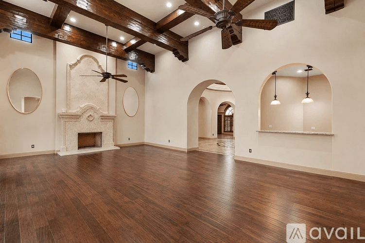Paradise Valley House: 6770 E Bluebird Ln