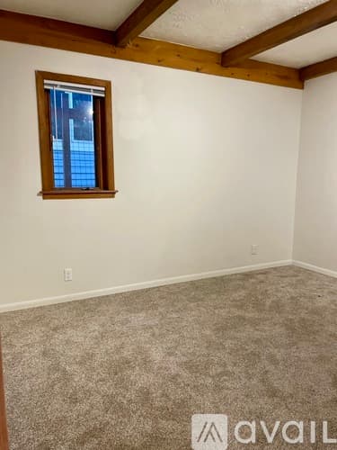 Ogden Dunes House: 31 Shore Drive