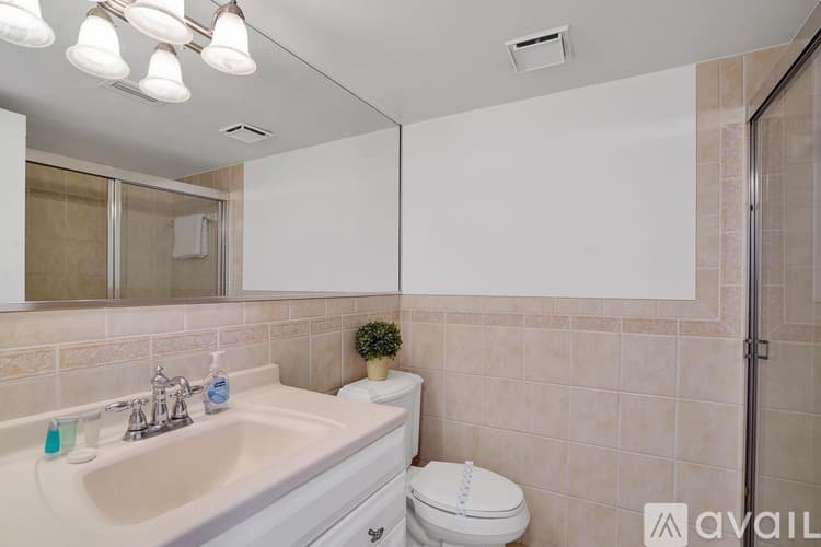 St. Pete Beach Apartment: 108 14th Ave
