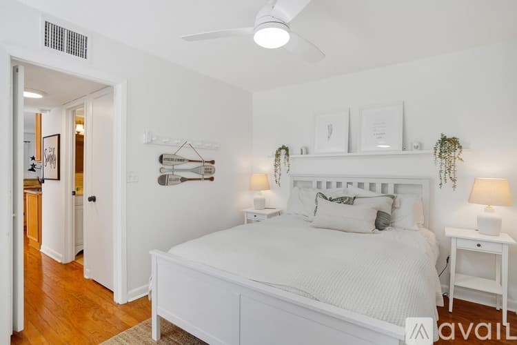 St. Pete Beach Apartment: 108 14th Ave