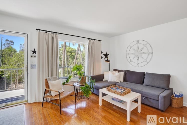 St. Pete Beach Apartment: 108 14th Ave