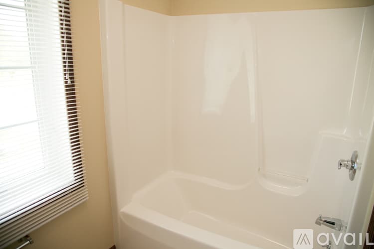 Dubuque Townhome: 8100 Old Hwy Rd