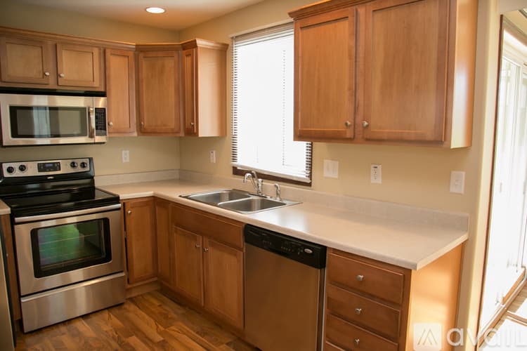 Dubuque Townhome: 8100 Old Hwy Rd