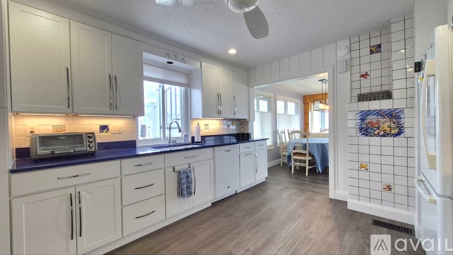 Wells House: 22 Gold Ribbon Dr