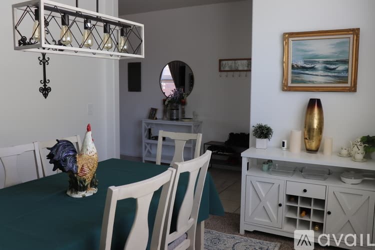 Florence House: 11332 East Sunflower Court