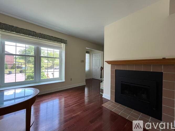 Sanatoga Townhome: 48 Shelly Lane