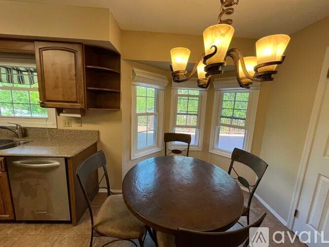 Sanatoga Townhome: 48 Shelly Lane
