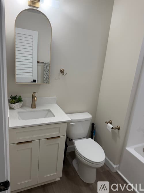 Moultrie Apartment: 1001 1st St SE