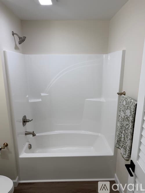 Moultrie Apartment: 1001 1st St SE