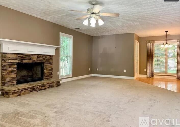 Buford House: 4442 Keenly Valley Dr NE