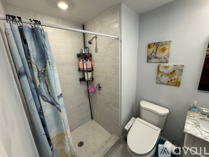 Somerville Apartment: 11 Burnham St