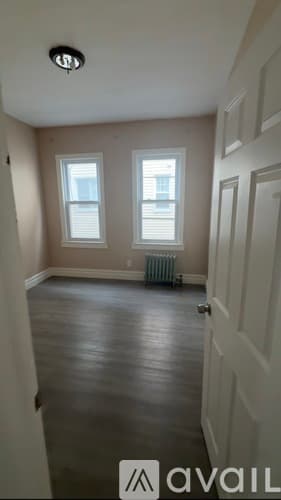 Passaic Apartment: 164 Autumn St
