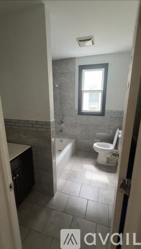 Passaic Apartment: 164 Autumn St