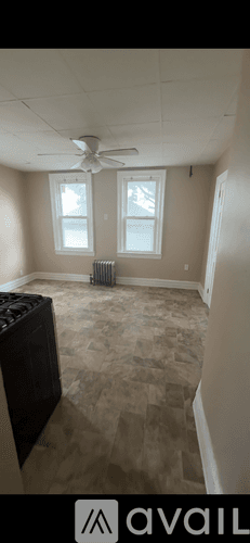 Passaic Apartment: 164 Autumn St